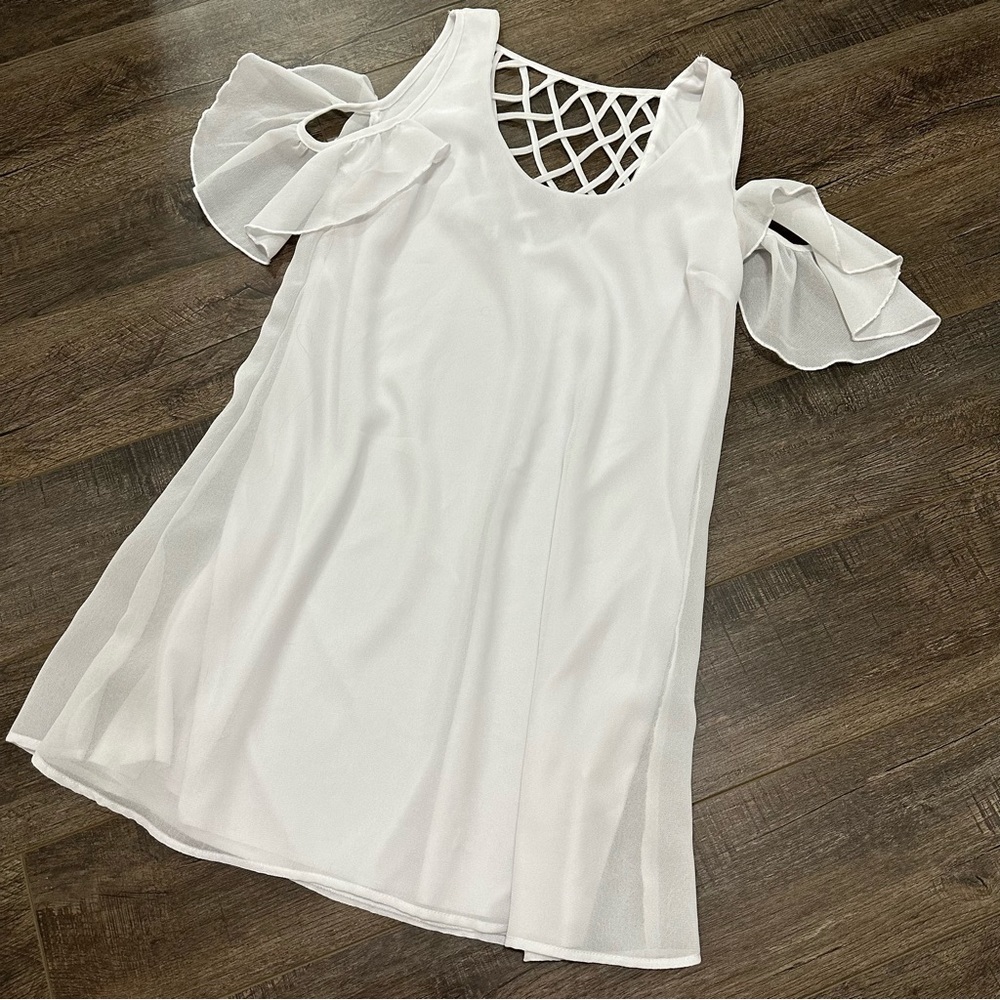 Stilletto’s Size Small White Dress